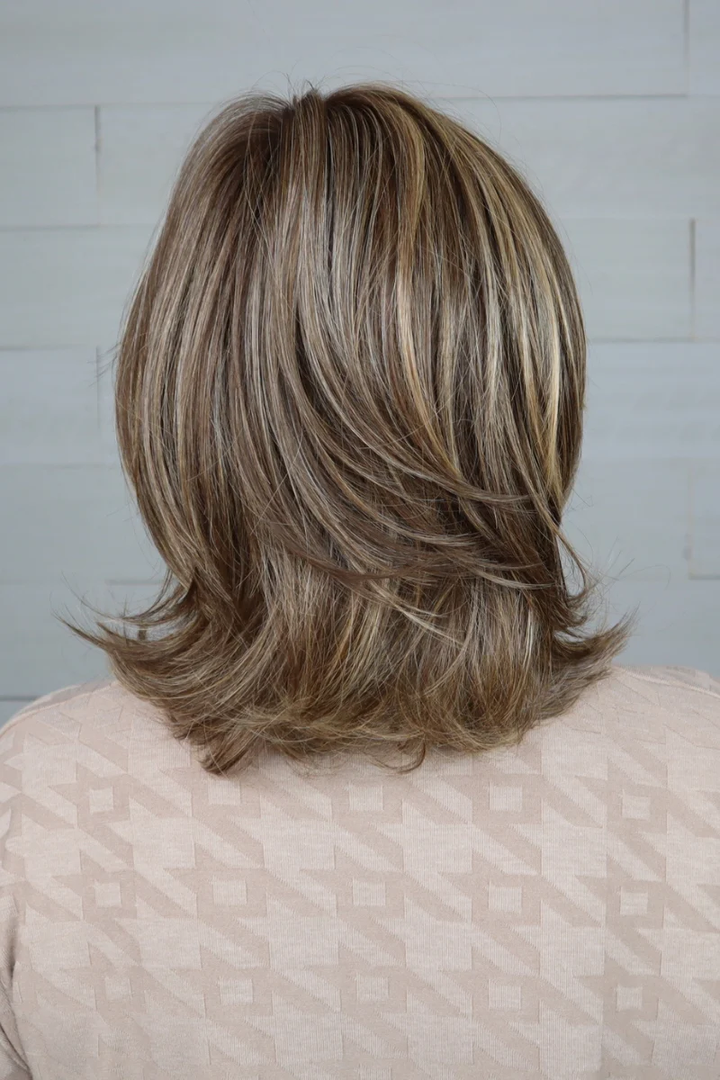 Raquel Welch Upstage Wig
