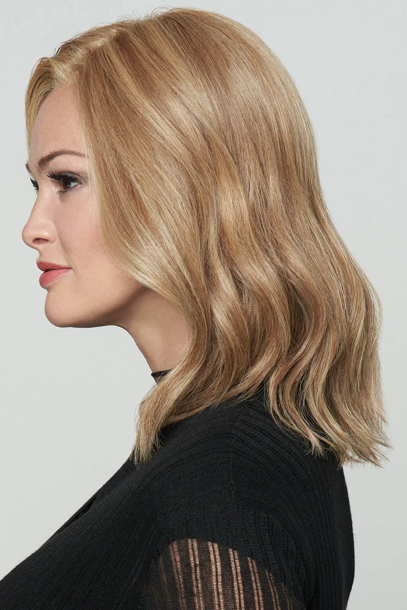 Raquel Welch Wavy Day Wig