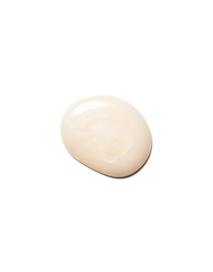 Moroccanoil Moisture Repair Shampoo and Conditioner image of shampoo texture